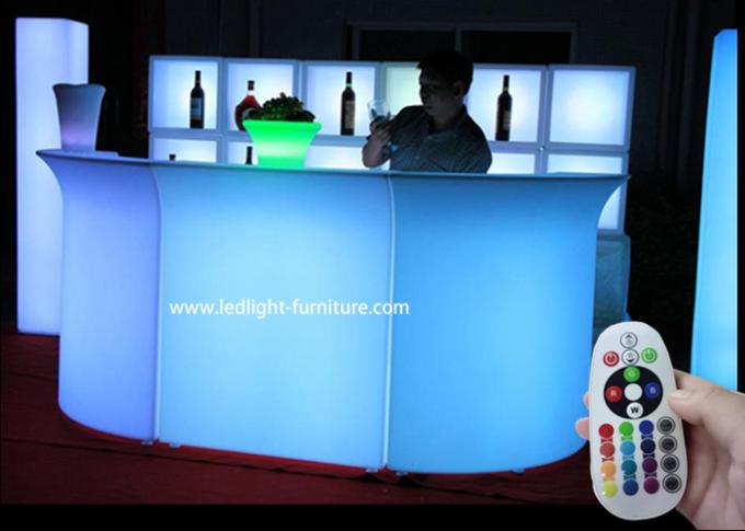El plástico LED encendió estantes de la barra/la exhibición trasera del licor de la barra con con pilas