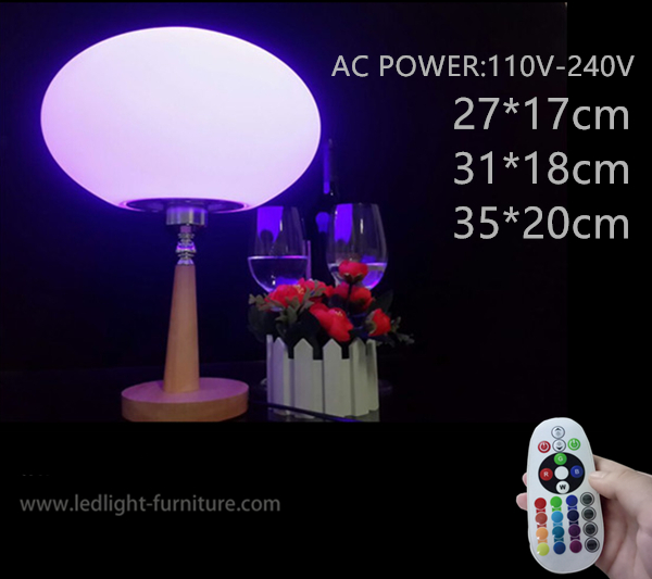 CA 110V - 240V el huevo del poder LED formó las lámparas de mesa con el tenedor bajo de madera