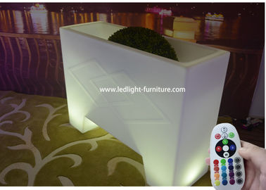 China Tipo grande prenda impermeable del cubo de hielo del LED de la barra de la tabla luminosa del contador para el alquiler proveedor