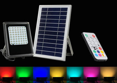 China colores de 6W RGB que cambian luces de inundación solares de la seguridad con teledirigido proveedor