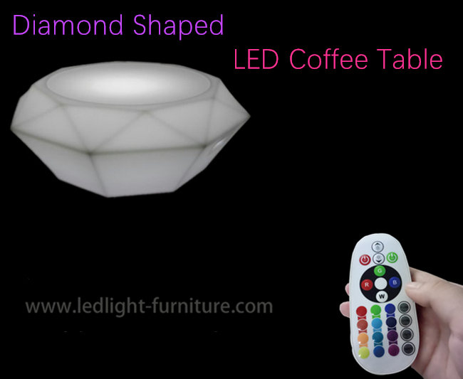 La prueba elegante del tiempo de la tabla de cóctel del diseño LED del diamante con relaja la luz suave