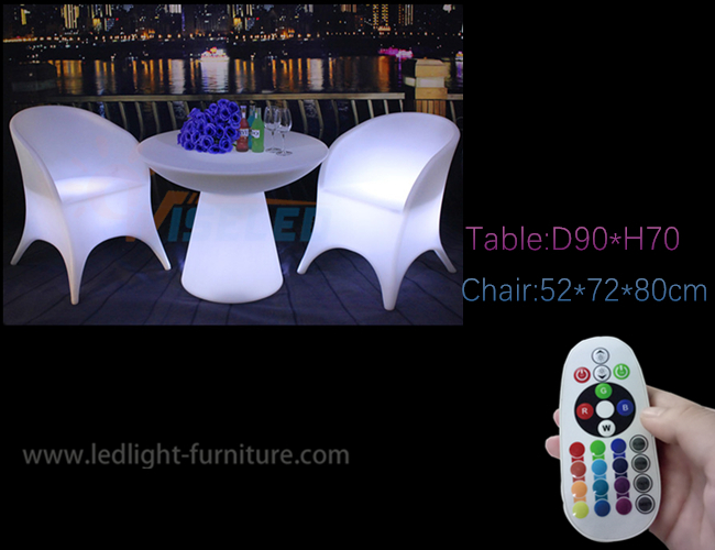 La tabla de cóctel formada seta del patio LED, prenda impermeable del anuncio publicitario enciende para arriba la mesa de centro 