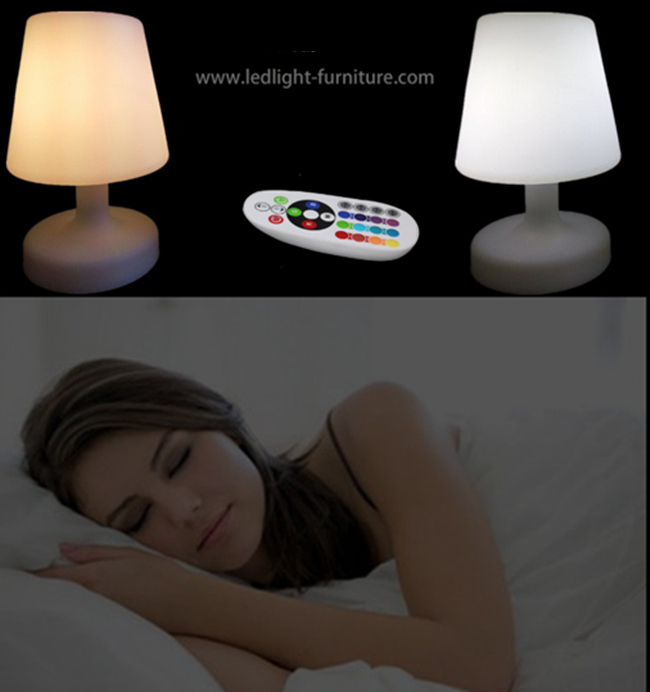 CA 110V - lámparas de mesa decorativas coloridas de 240V LED para el dormitorio/el restaurante