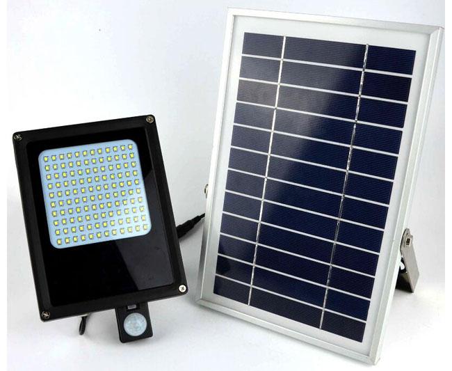 120 luces de inundación solares recargables del sensor de movimiento del LED ahorros de energía para la calle