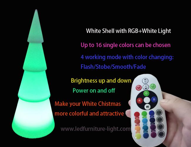 Árbol de navidad blanco de batería de la lámpara de pie portátil del poder LED con la iluminación de 16 colores