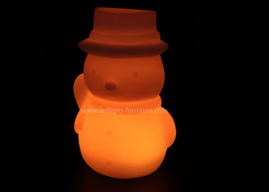 China Luz plástica de la noche del muñeco de nieve de la Navidad del PE LED con pilas para el regalo de los niños proveedor
